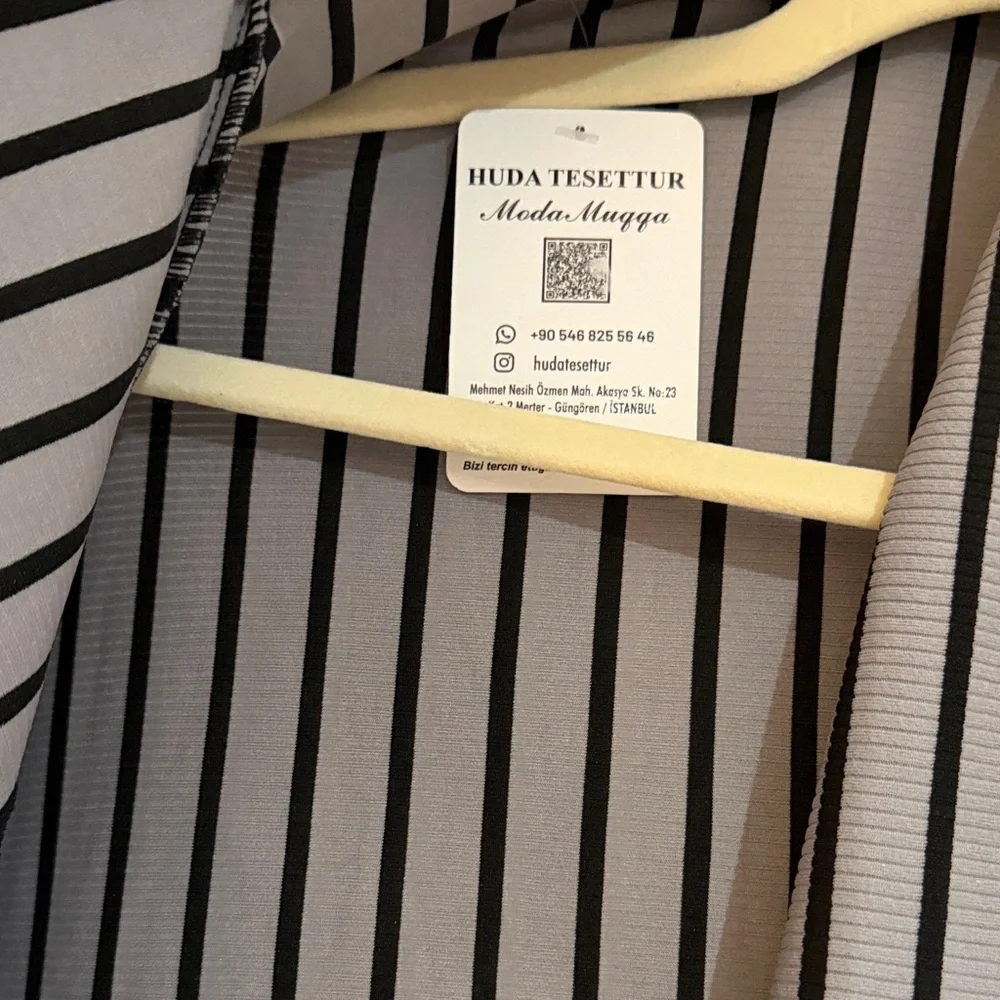 Huda Tesettur Striped Long Sleeve Dress - Picture 2 of 4